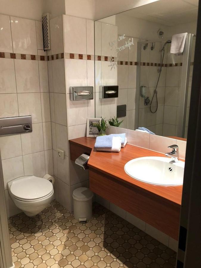 Marc5 Hotel Cadenberge 外观 照片
